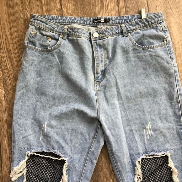BOOHOO Blue Boyfriend Distressed Ripped Fishnet Light Wash Jeans - Picture 9 of 16
